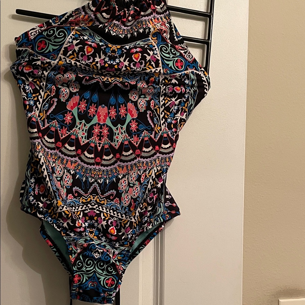 Laundry By Shelli Segal Multicolor Patterned One Piece Swimsuit - Picture 7 of 9